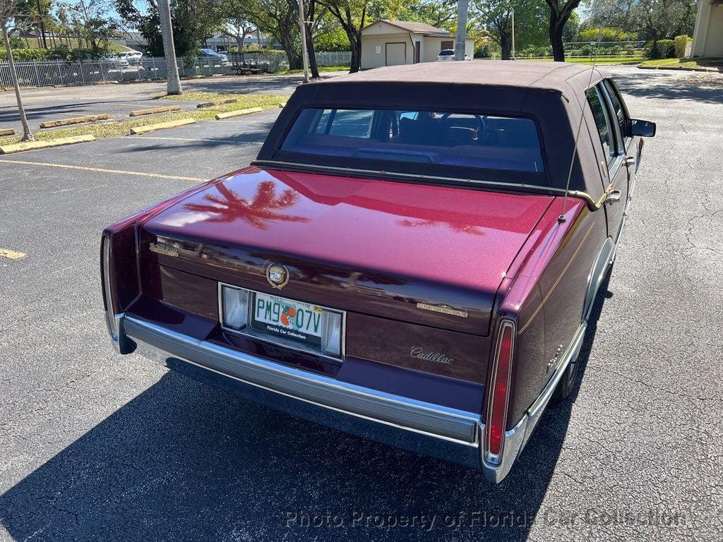 1990 Cadillac DeVille Sedan Gold Edition Landau - 22702789 - 17