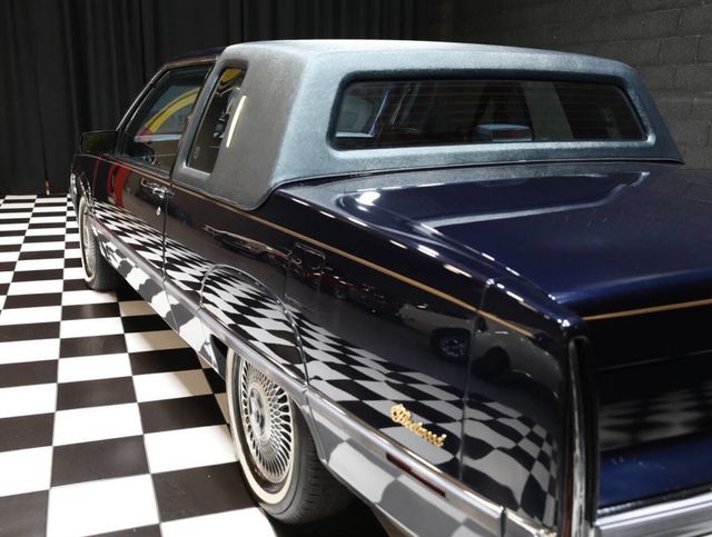 1990 Cadillac Fleetwood 2dr Coupe - 22987378 - 28