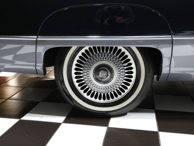 1990 Cadillac Fleetwood 2dr Coupe - 22987378 - 33