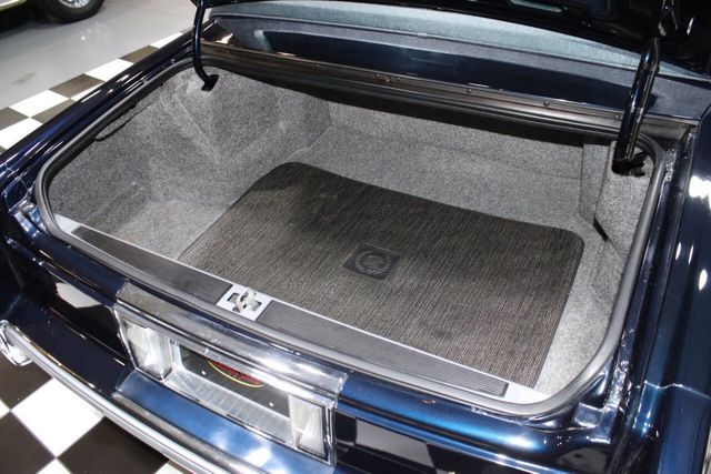 1990 Cadillac Fleetwood 2dr Coupe - 22987378 - 4