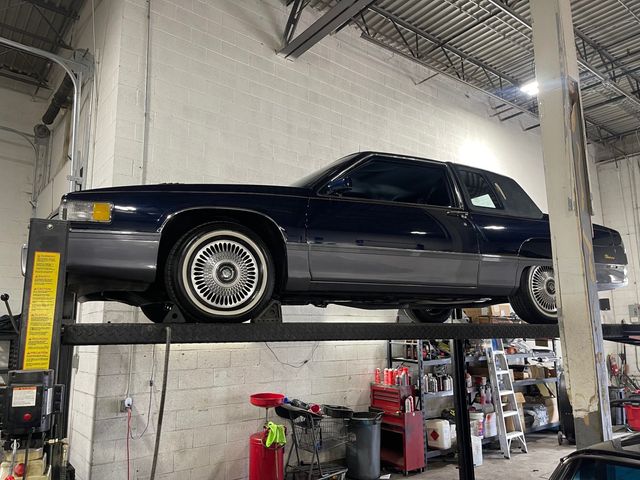1990 Cadillac Fleetwood 2dr Coupe - 22987378 - 77