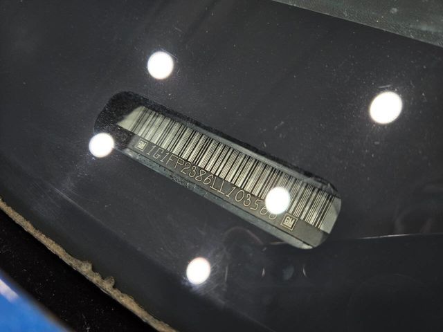 1990 Chevrolet Camaro 2dr Coupe IROC Z - 22934583 - 19