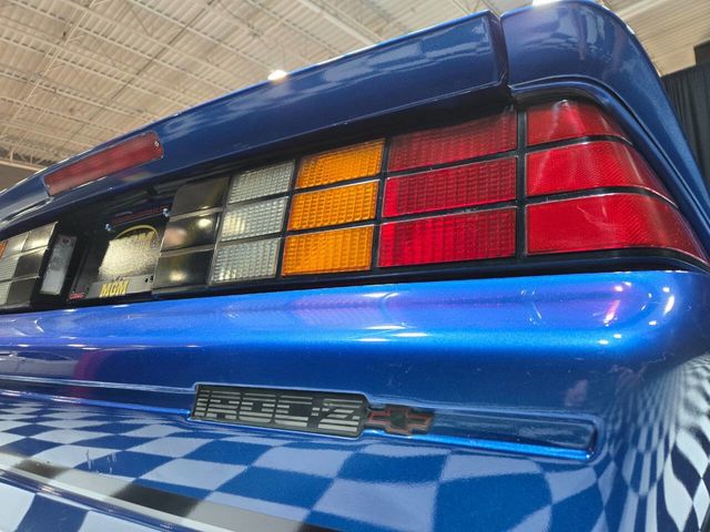 1990 Chevrolet Camaro 2dr Coupe IROC Z - 22934583 - 29