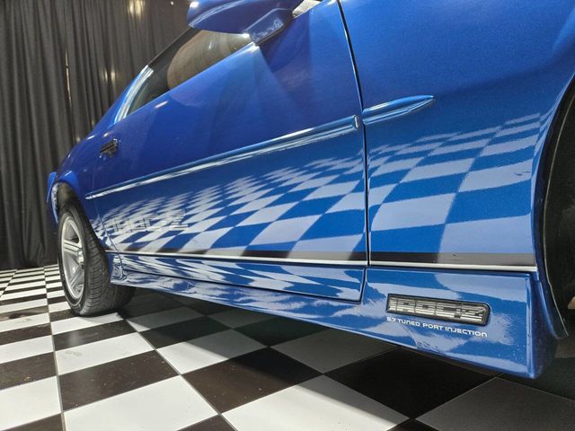 1990 Chevrolet Camaro 2dr Coupe IROC Z - 22934583 - 37