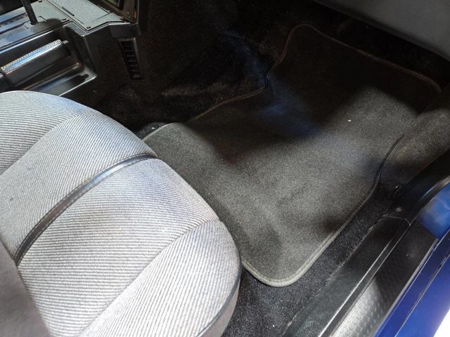 1990 Chevrolet Camaro 2dr Coupe IROC Z - 22934583 - 51