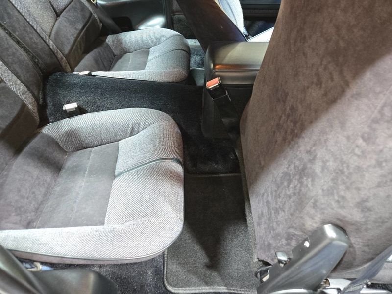 1990 Chevrolet Camaro 2dr Coupe IROC Z - 22934583 - 55