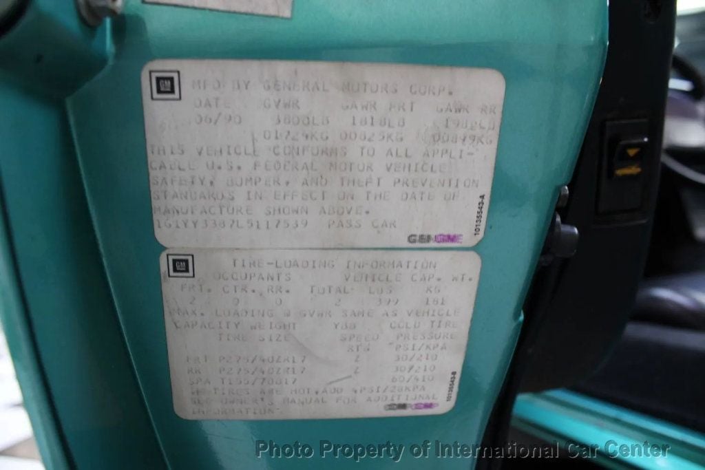 1990 Chevrolet Corvette 2dr Convertible - 22920382 - 37