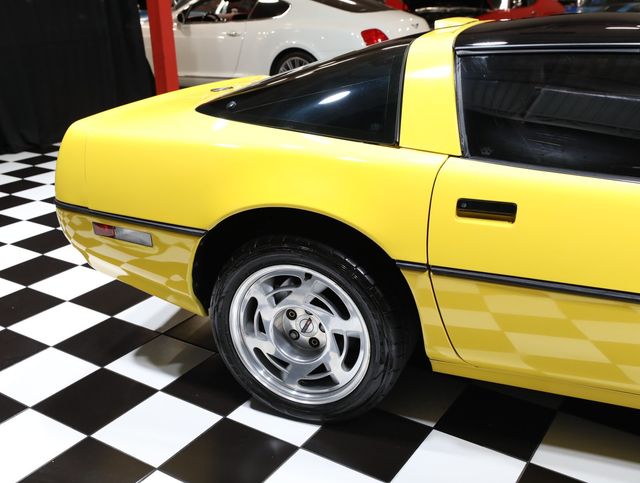 1990 Chevrolet Corvette 2dr Coupe Hatchback - 22984930 - 17