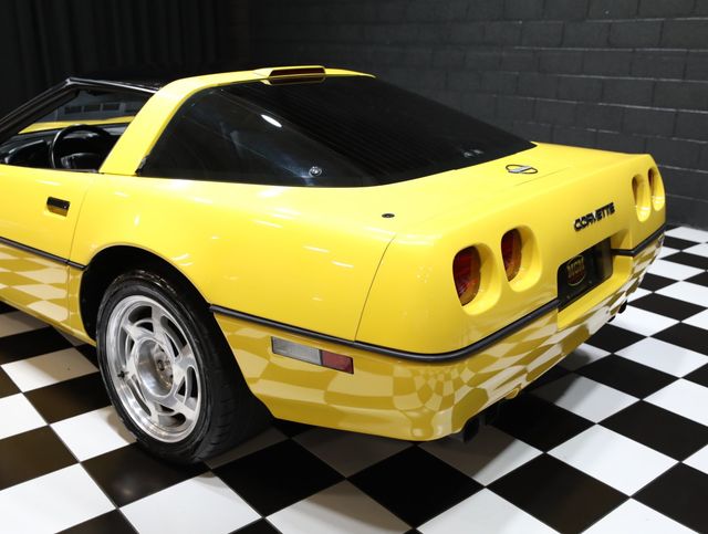 1990 Chevrolet Corvette 2dr Coupe Hatchback - 22984930 - 25