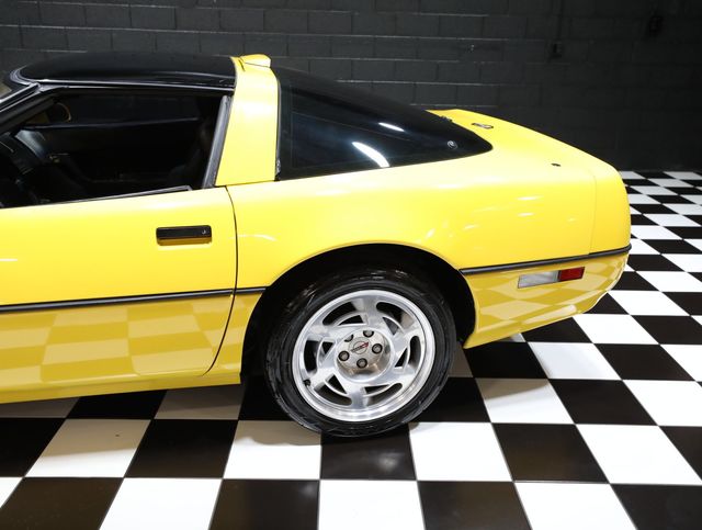 1990 Chevrolet Corvette 2dr Coupe Hatchback - 22984930 - 28