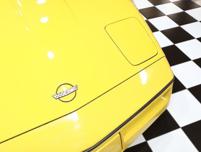 1990 Chevrolet Corvette 2dr Coupe Hatchback - 22984930 - 8