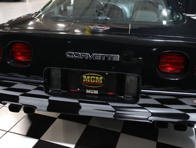1990 Chevrolet Corvette 2dr Coupe Hatchback - 23038730 - 21