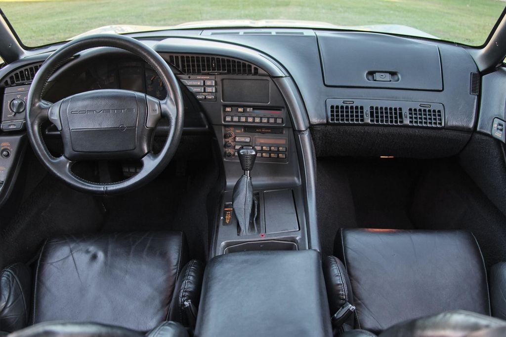 1990 Chevrolet Corvette 2dr Coupe Hatchback - 21730901 - 12