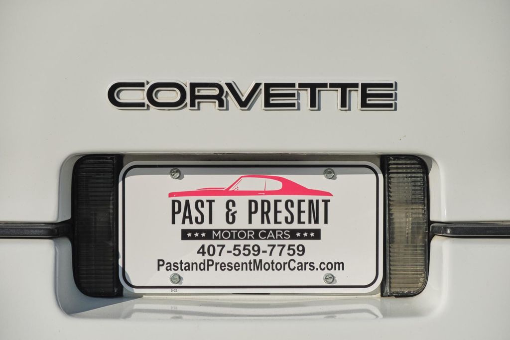 1990 Chevrolet Corvette 2dr Coupe Hatchback - 21730901 - 68