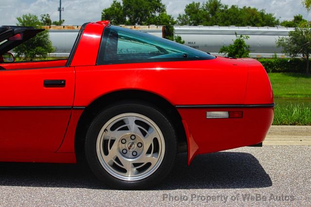 1990 Chevrolet Corvette 2dr Coupe Hatchback - 23054653 - 24