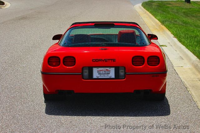 1990 Chevrolet Corvette 2dr Coupe Hatchback - 23054653 - 3