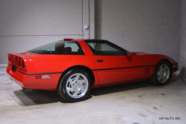 1990 Chevrolet Corvette 2dr Coupe Hatchback - 22916602 - 19