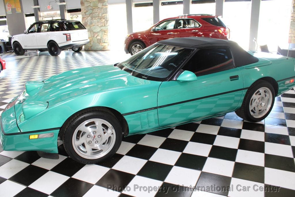 1990 Chevrolet Corvette Low miles! - 22473217 - 9