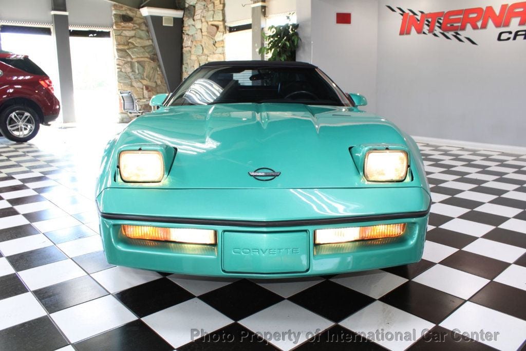 1990 Chevrolet Corvette Low miles! - 22473217 - 10