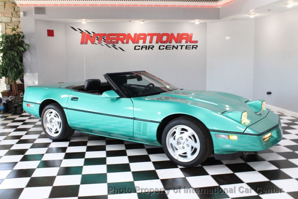 1990 Chevrolet Corvette Low miles! - 22473217 - 12