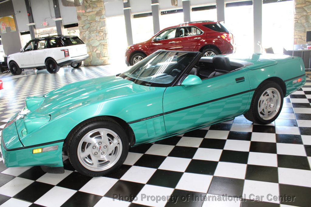 1990 Chevrolet Corvette Low miles! - 22473217 - 20