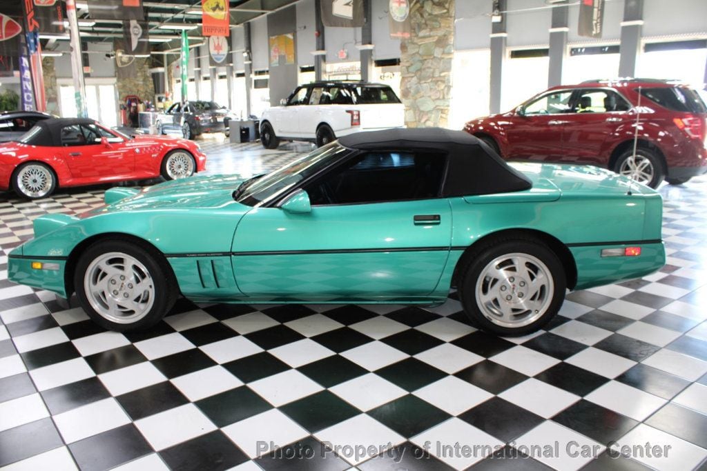 1990 Chevrolet Corvette Low miles! - 22473217 - 8