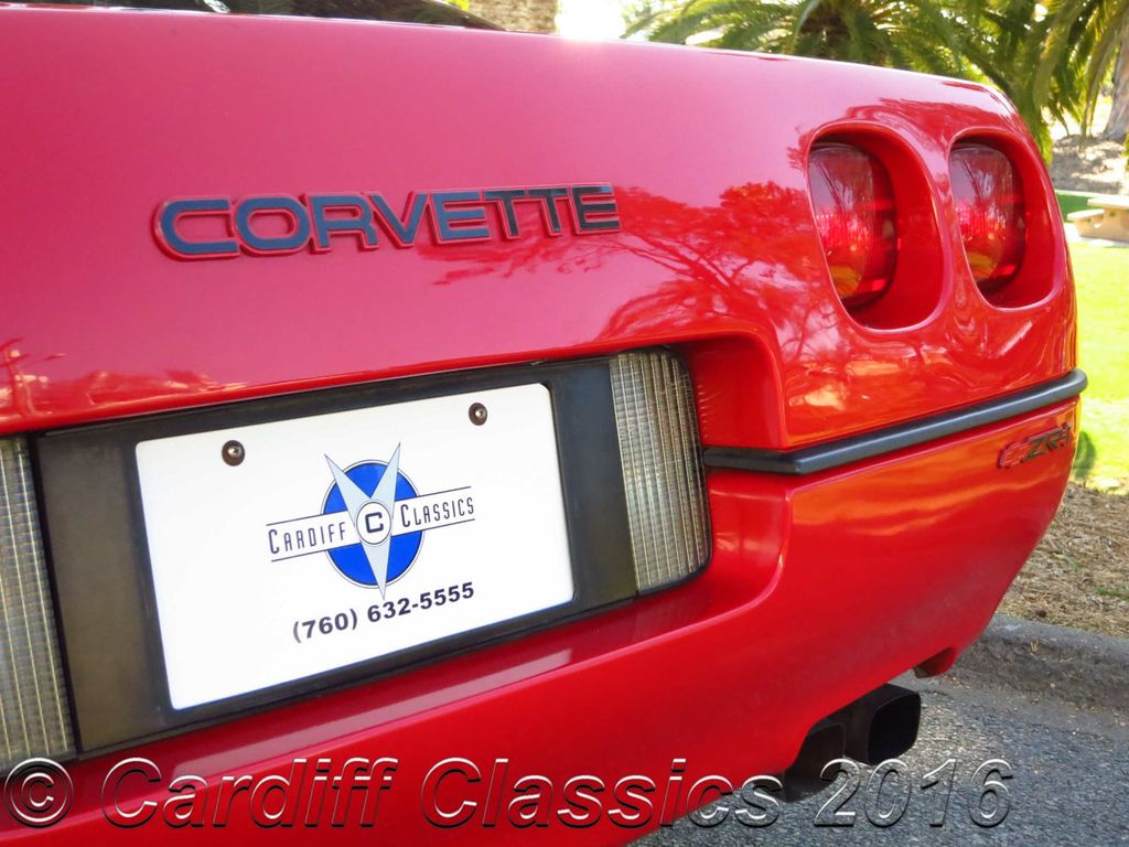 1990 Chevrolet Corvette ZR-1 - 15280987 - 23