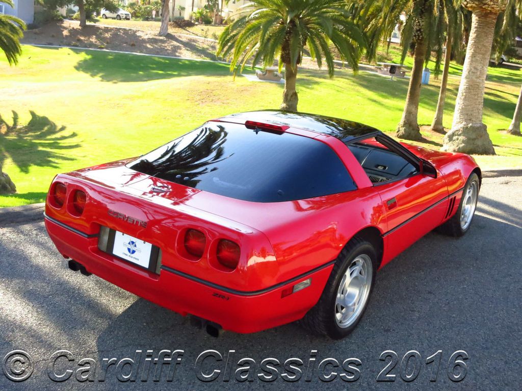 1990 Chevrolet Corvette ZR-1 - 15280987 - 32