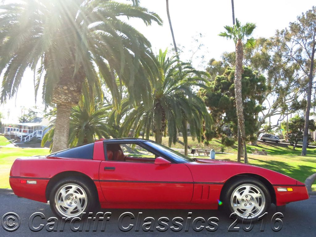 1990 Chevrolet Corvette ZR-1 - 15280987 - 3