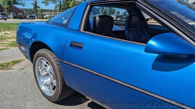 1990 Chevrolet Corvette ZR1 - 22096401 - 12