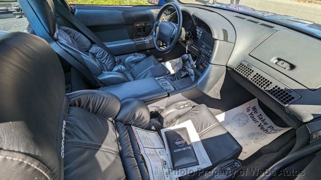 1990 Chevrolet Corvette ZR1 - 22096401 - 13