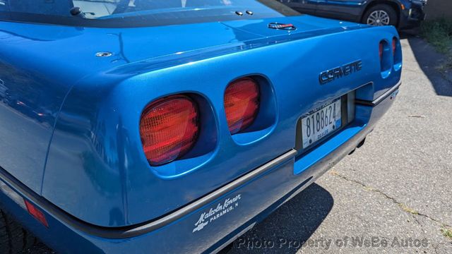 1990 Chevrolet Corvette ZR1 - 22096401 - 16