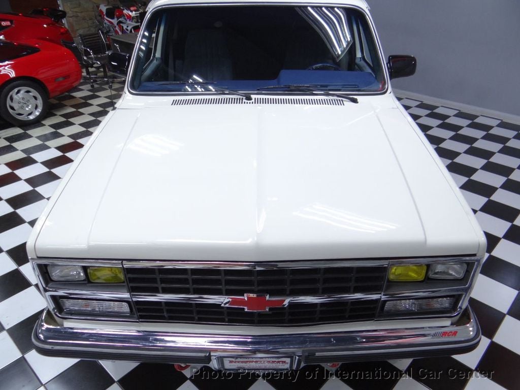 1990 Chevrolet Suburban V2500 - 22160538 - 50