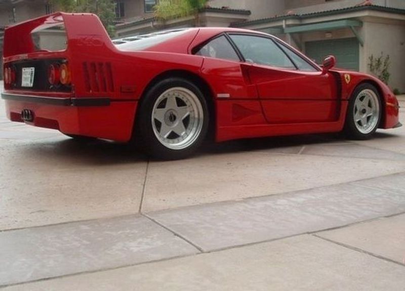 1990 Ferrari F40 Collector Quality - 3376896 - 36