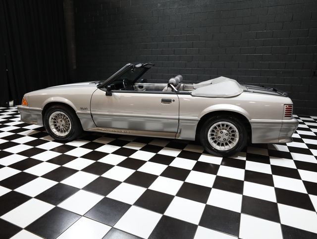 1990 Ford Mustang 2dr Convertible GT - 23007375 - 35