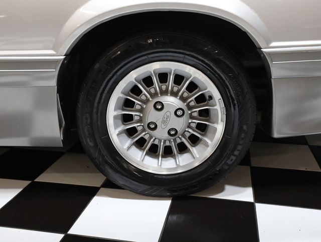 1990 Ford Mustang 2dr Convertible GT - 23007375 - 38