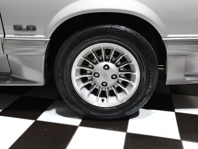 1990 Ford Mustang 2dr Convertible GT - 23007375 - 40