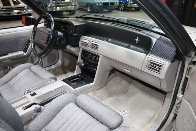 1990 Ford Mustang 2dr Convertible GT - 23007375 - 49