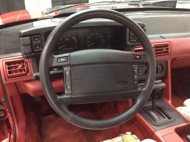 1990 Ford Mustang 2dr Convertible GT - 22442602 - 11