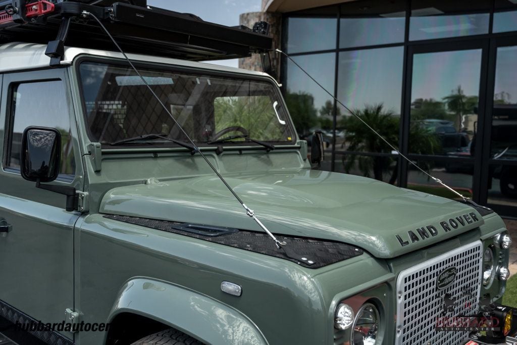 1990 Land Rover Defender 110  - 23036583 - 10