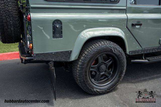 1990 Land Rover Defender 110  - 23036583 - 36