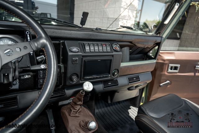 1990 Land Rover Defender 110  - 23036583 - 68