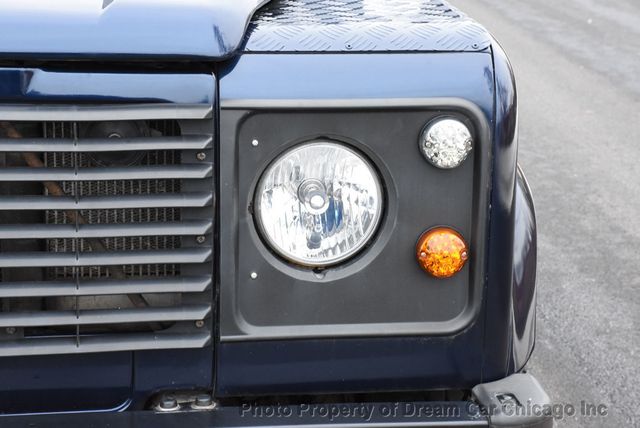 1990 Land Rover Defender 110  - 22954494 - 11
