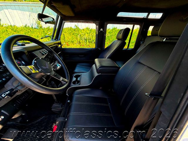 1990 Land Rover Defender 110  - 23003632 - 1