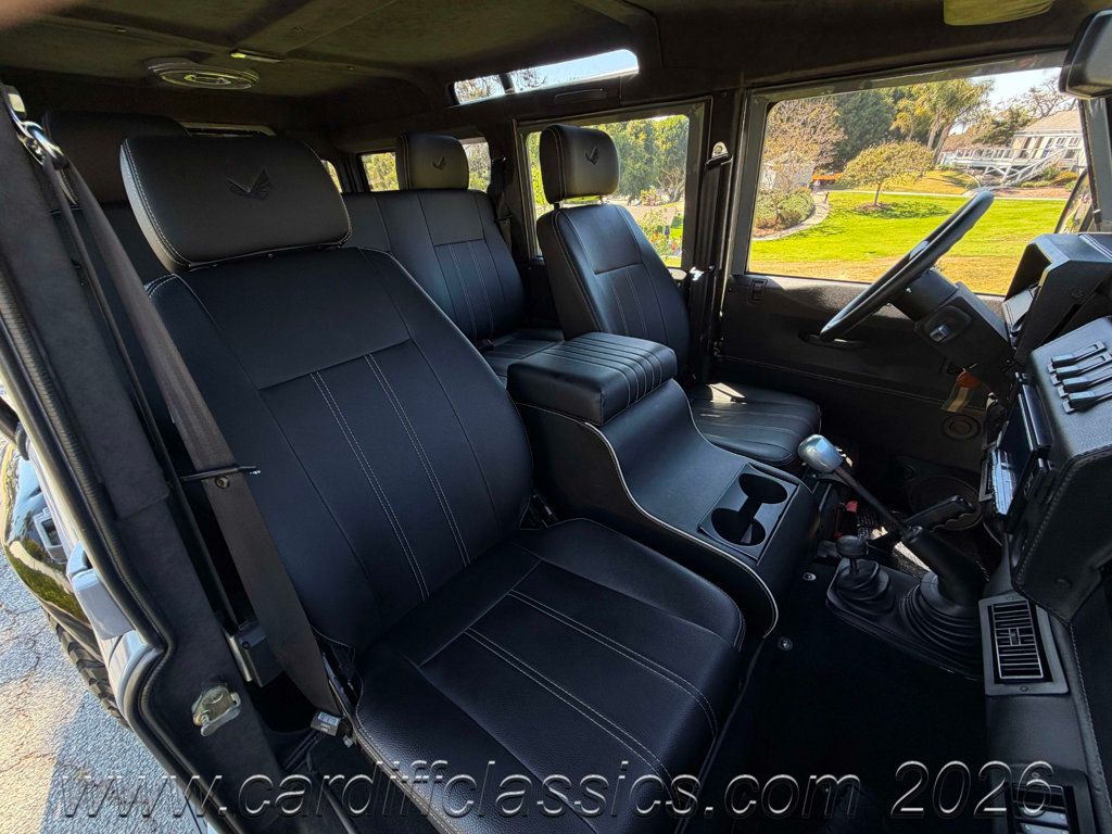 1990 Land Rover Defender 110  - 23003632 - 23