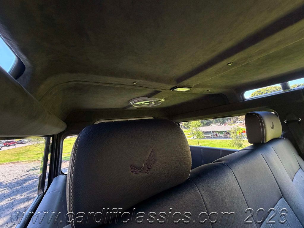 1990 Land Rover Defender 110  - 23003632 - 27