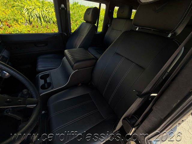 1990 Land Rover Defender 110  - 23003632 - 30