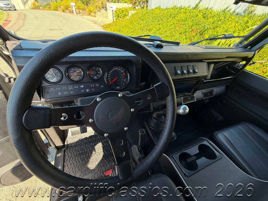 1990 Land Rover Defender 110  - 23003632 - 31