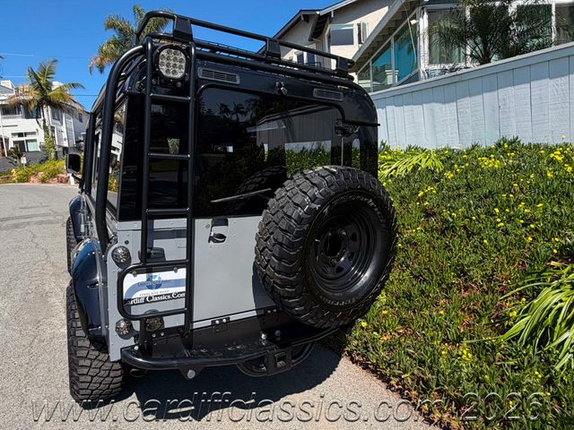 1990 Land Rover Defender 110  - 23003632 - 44