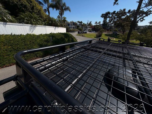 1990 Land Rover Defender 110  - 23003632 - 74